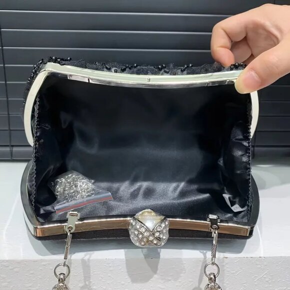 CHAMPAGNE ROSE TRELLIS BAG - Picture 2 of 4